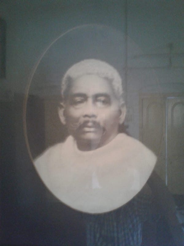 7e891964-8b9c-425a-b9df-fabc6c4a9775 2